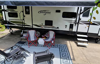 2021 Grand Design Imagine 2800BH
