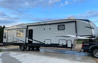 2021 Arctic Wolf Suite3660 - Delivered