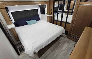 Get away in the 2022 Heartland Bighorn 3883MD