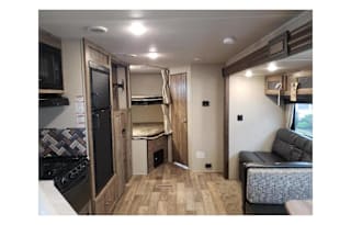 2019 Palomino Bunk house "e11even