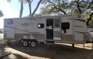 Sleeps 6  - Everything Included to Camp- Delivered