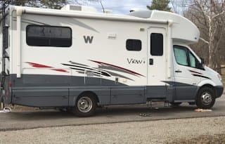 2011 winnebago view