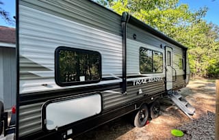 Cozy Bunkhouse | Sleeps 8 | Family+Pet Friendly