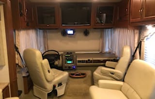 2008 Bounder 36Z