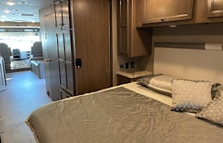 2022 Thor Motor Coach Windsport 34J