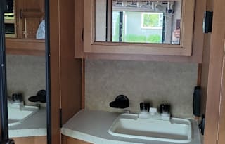 Forest River Sunseeker 2016