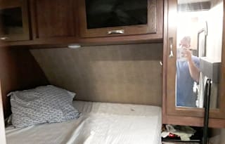 2018 Colmen RV Light LX 2405 BH