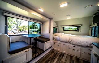 2023 Trailer Under 5000lbs (Sleeps 6 & Delivery)