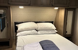 2019 Grand Design Transcend 27BHS