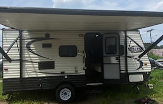 2017 Viking Ultra-Lite 17FQ