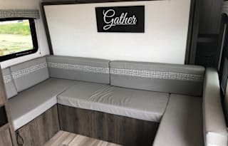 2022 Coachmen Clipper Camping Trailer Ultra-Lite