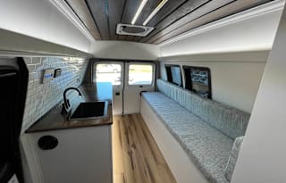 Custom High-Roof Ford E150 Conversion Van