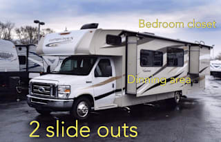 2019 Ford Coachman Leprechaun