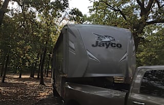 Prince RV Castle  /2020 Jayco Eagle 319MLOK