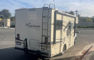 Easy to Operate Solar Family RV