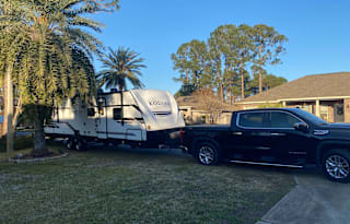 2021 Kodiak Ultra-Lite w/ separate bunk house