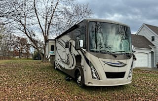 2018 Thor Motor Coach Windsport 35M