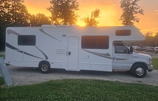2019 Thor Majestic 28A