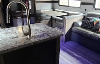2020 CrossRoads RV Zinger Lite ZR270BH