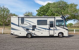 2021 Entegra Coach Vision 27A