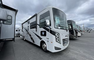 2024 Thor Ace 32B (Sleeps 8 to 9!