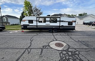 Big Family Friendly Trailer - Wildwood Bunkhouse