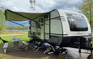 2021 Coachmen Apex Nano BHS208
