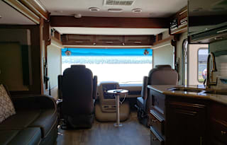 2016 Forrest River Georgetown 364ts