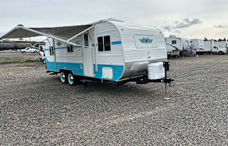 2017 Riverside RV Retro 195