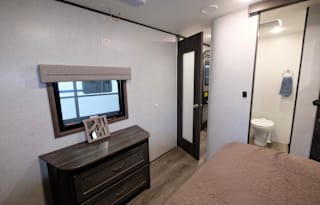 * PERFECT PLACE * 2020 Highland Ridge RV Mesa Ridge MR323RLS