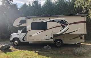 2017 Thor Chateau- Perfect for Adventure Seekers!