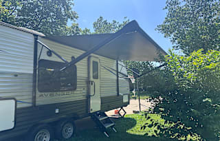 2021 PrimeTime Avenger Bunkhouse