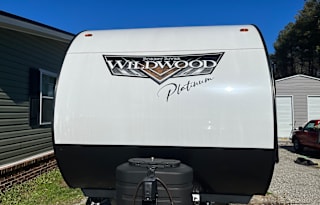 2023 Forest River Wildwood Platinum