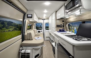 2022 Thor Motor Coach RIZE 18T