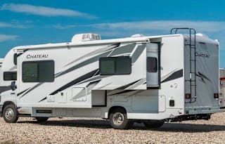 Tour New England in a 2024 Thor Chateau 27R