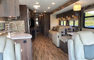 2018 Coachmen RV Mirada 35LS