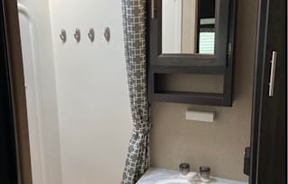 2018 Dutchmen RV Kodiak Ultra Lite 283BHSL