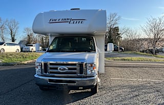 2020 Thor Motor Coach Freedom Elite 22HE