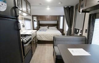 Lightweight Yet Spacious! 2020 Grey Wolf 22MKSE