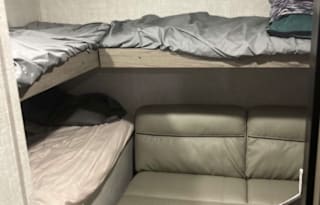 2021 Gulf Stream RV Conquest 276BHS