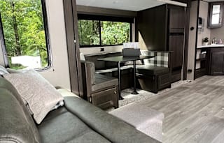 (Spring Special) Grand Design Xplor 265BHBunkhouse