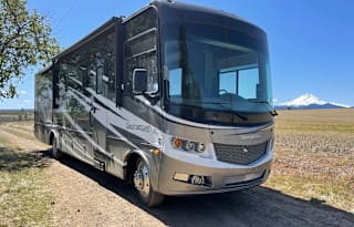 2013 Forest River RV Georgetown XL 360DSF