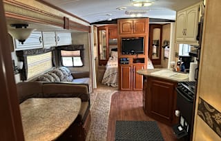2011 Keystone Bunk Room-Cold weather edition