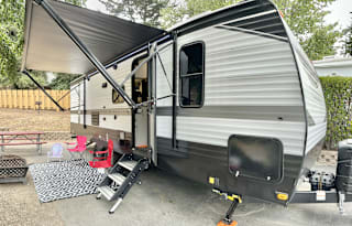 2022 Keystone RV Hideout 26BHWE