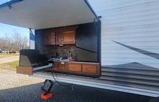 2017 Conquest Lite