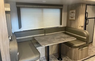 2022 Winnebago Minnie 2301 Bunkhouse