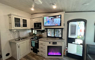 Luxury Camping for up to 4