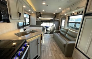 To The Max V   2022 Entegra Coach Odyssey 31F