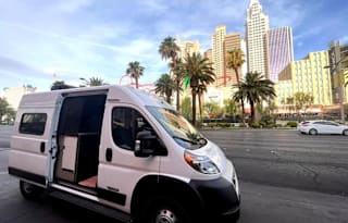 2023 Winnebago Solis Pocket