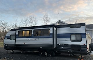 Time and Freedom Family Camper